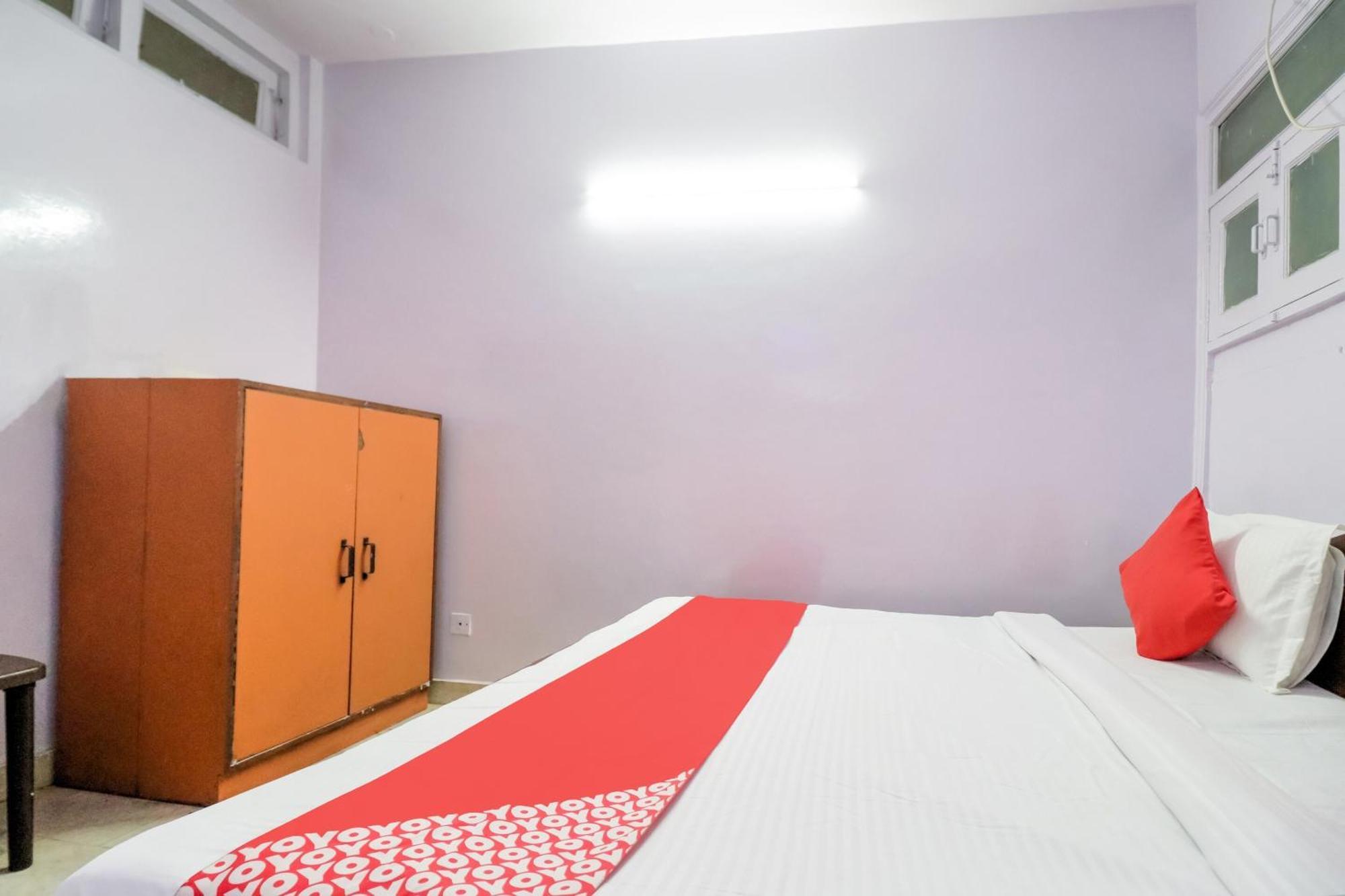 Hotel O Chandu Inn New Delhi Ngoại thất bức ảnh